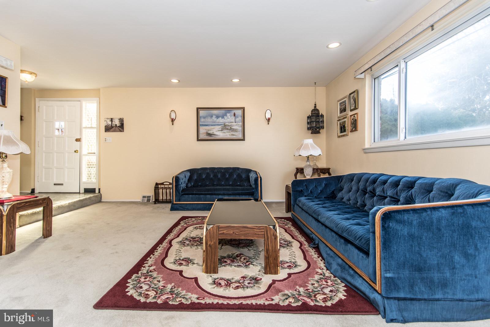 8414 Bridle Road Philadelphia, PA 19111 - Photo 17 of 48