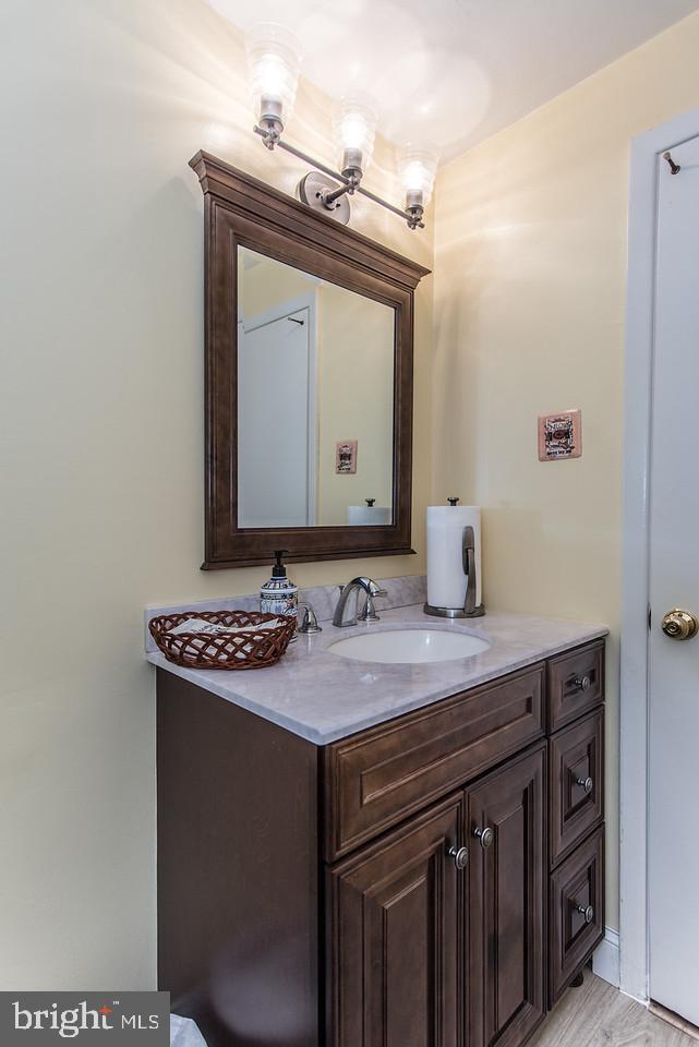 8414 Bridle Road Philadelphia, PA 19111 - Photo 18 of 48