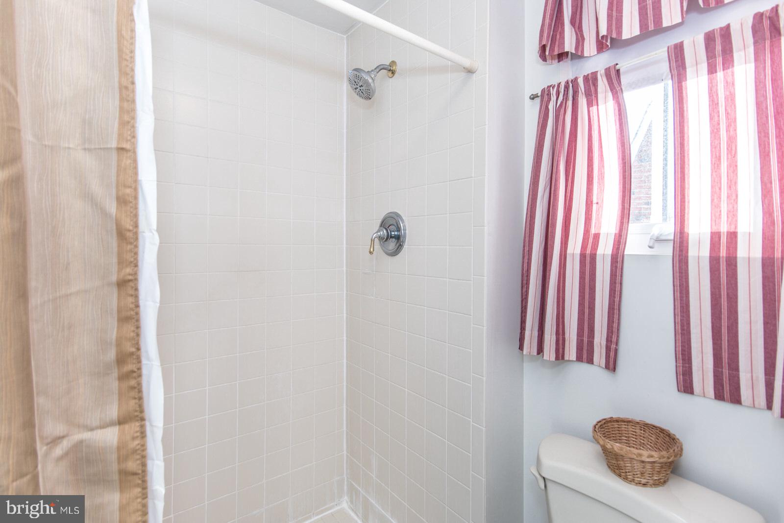 8414 Bridle Road Philadelphia, PA 19111 - Photo 26 of 48