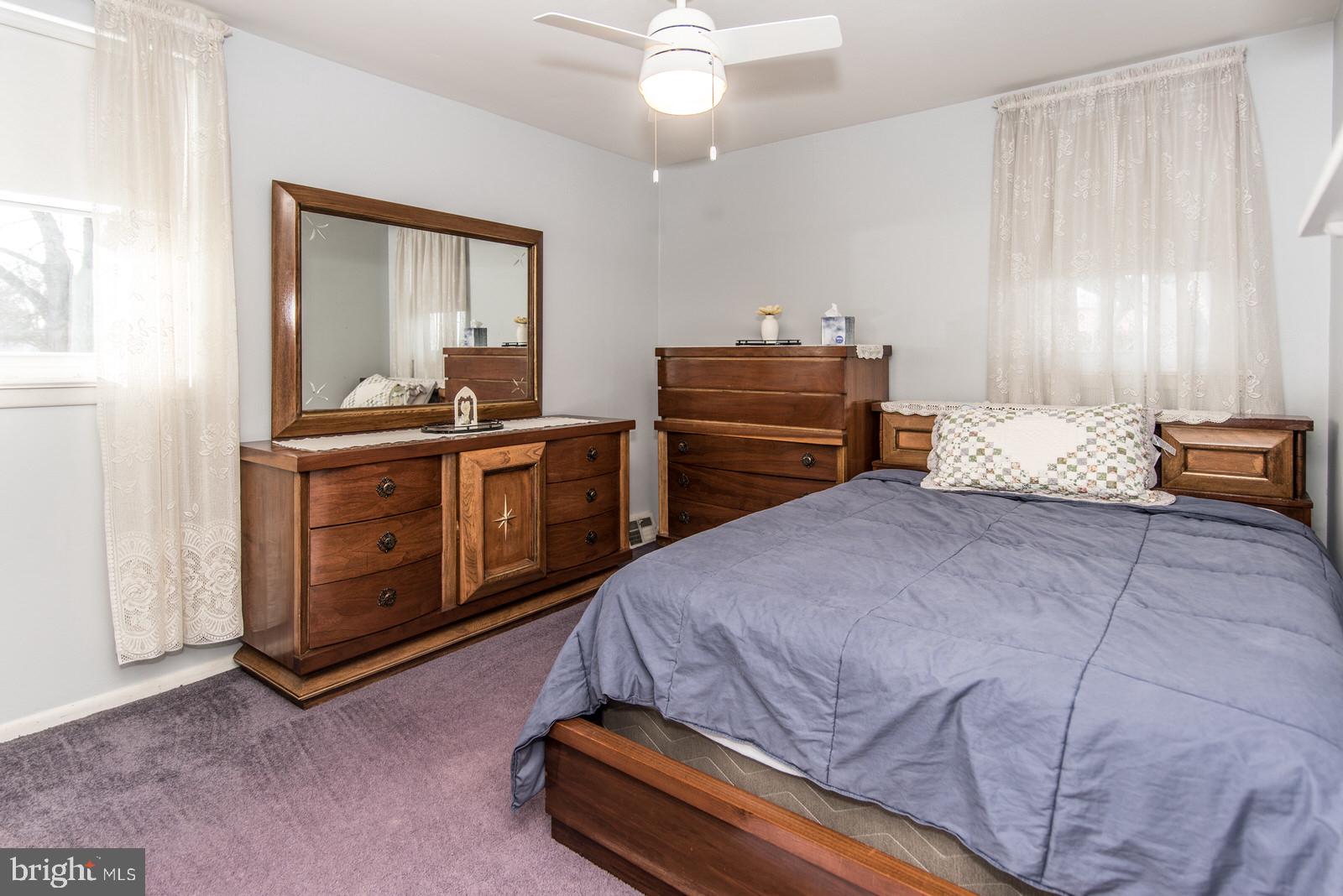 8414 Bridle Road Philadelphia, PA 19111 - Photo 32 of 48