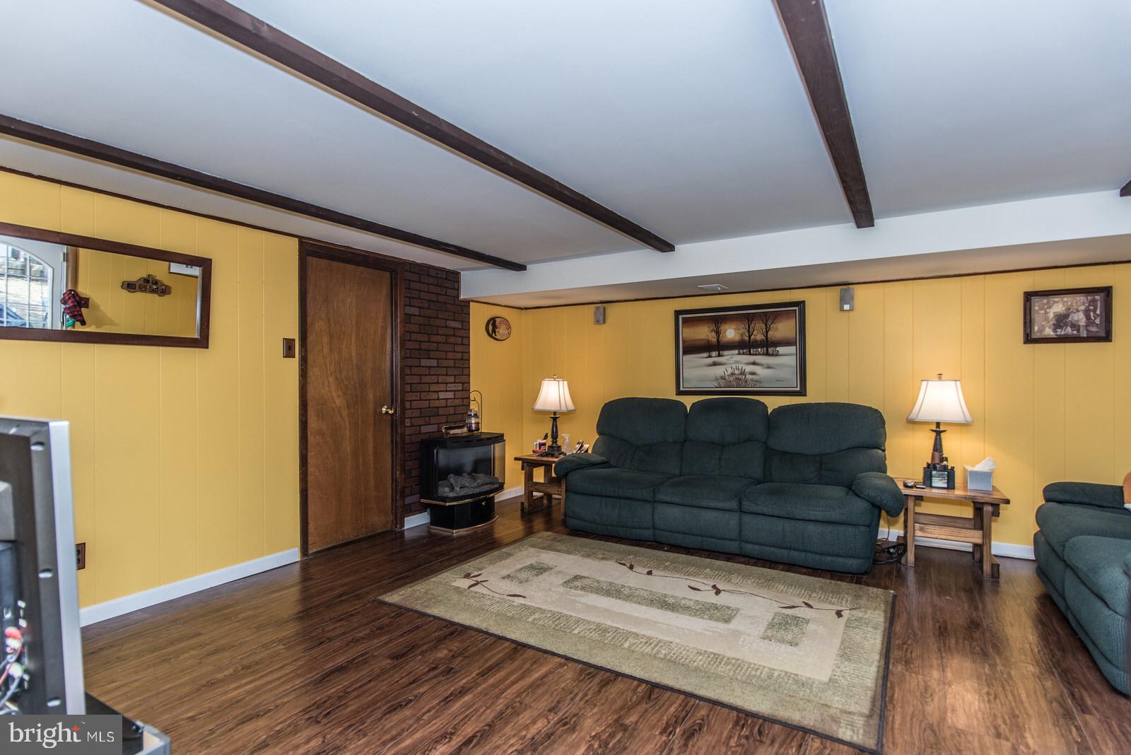 8414 Bridle Road Philadelphia, PA 19111 - Photo 39 of 48