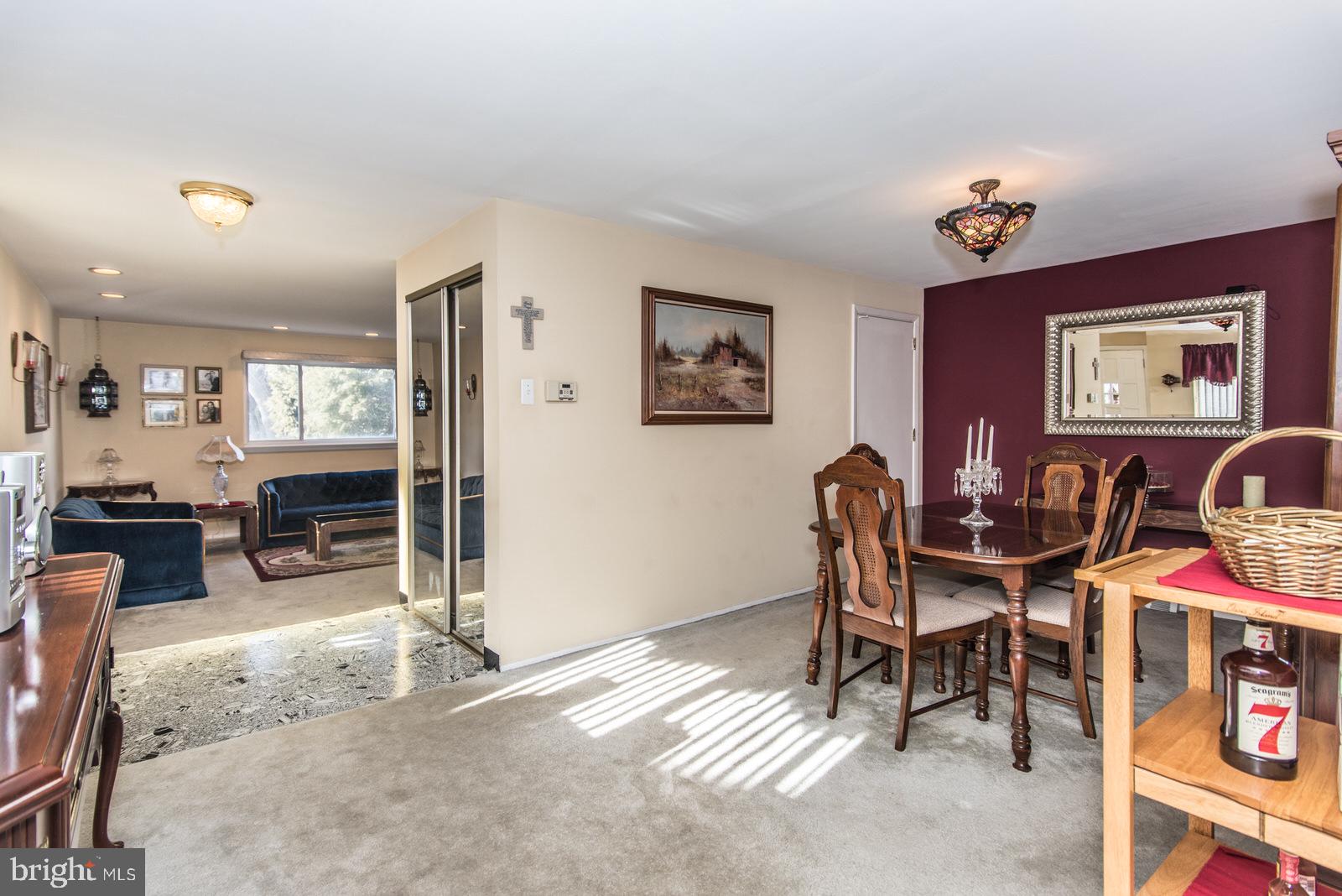 8414 Bridle Road Philadelphia, PA 19111 - Photo 5 of 48