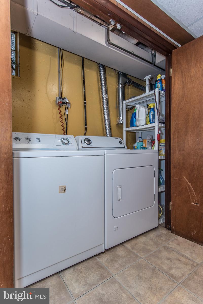 8414 Bridle Road Philadelphia, PA 19111 - Photo 43 of 48