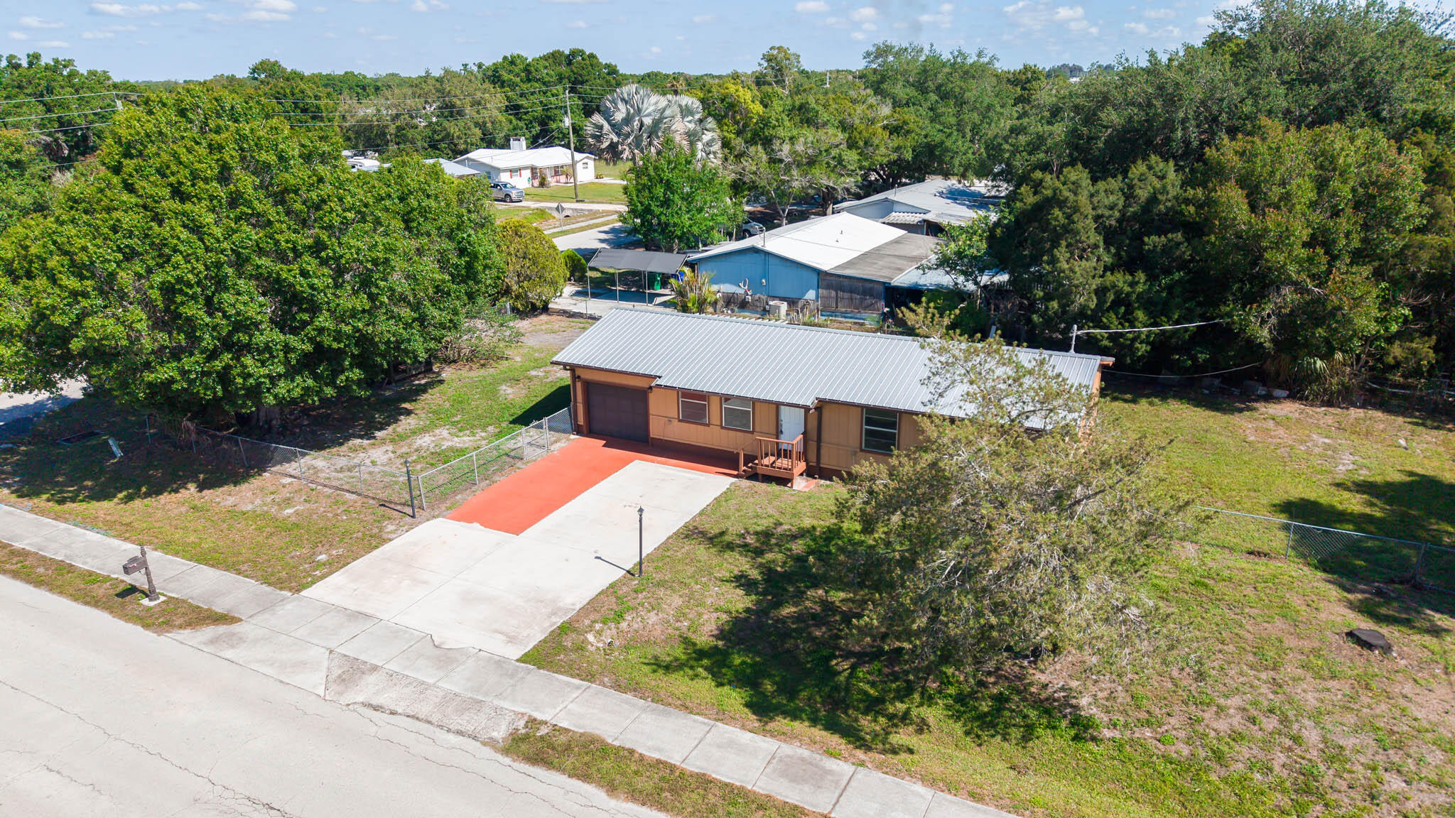 612 Southwest 9th Street Okeechobee, FL 34974 - Photo 4 of 52 612 Property DRONES-4