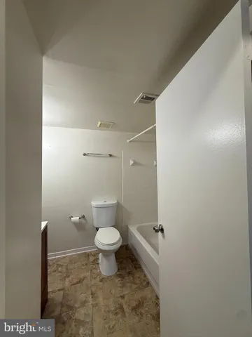 $1,900 | 11214 Cherry Hill Road, Unit 199, Beltsville, MD 20705