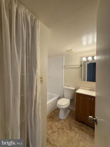 $1,900 | 11214 Cherry Hill Road, Unit 199, Beltsville, MD 20705