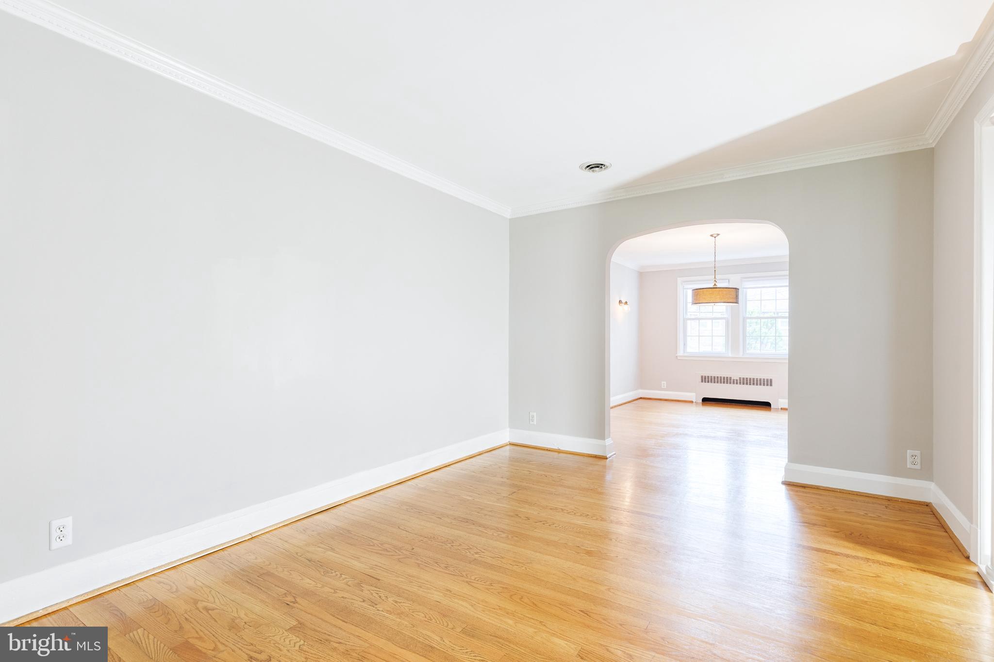 403 Regester Avenue Baltimore, MD 21212 - Photo 3 of 26
