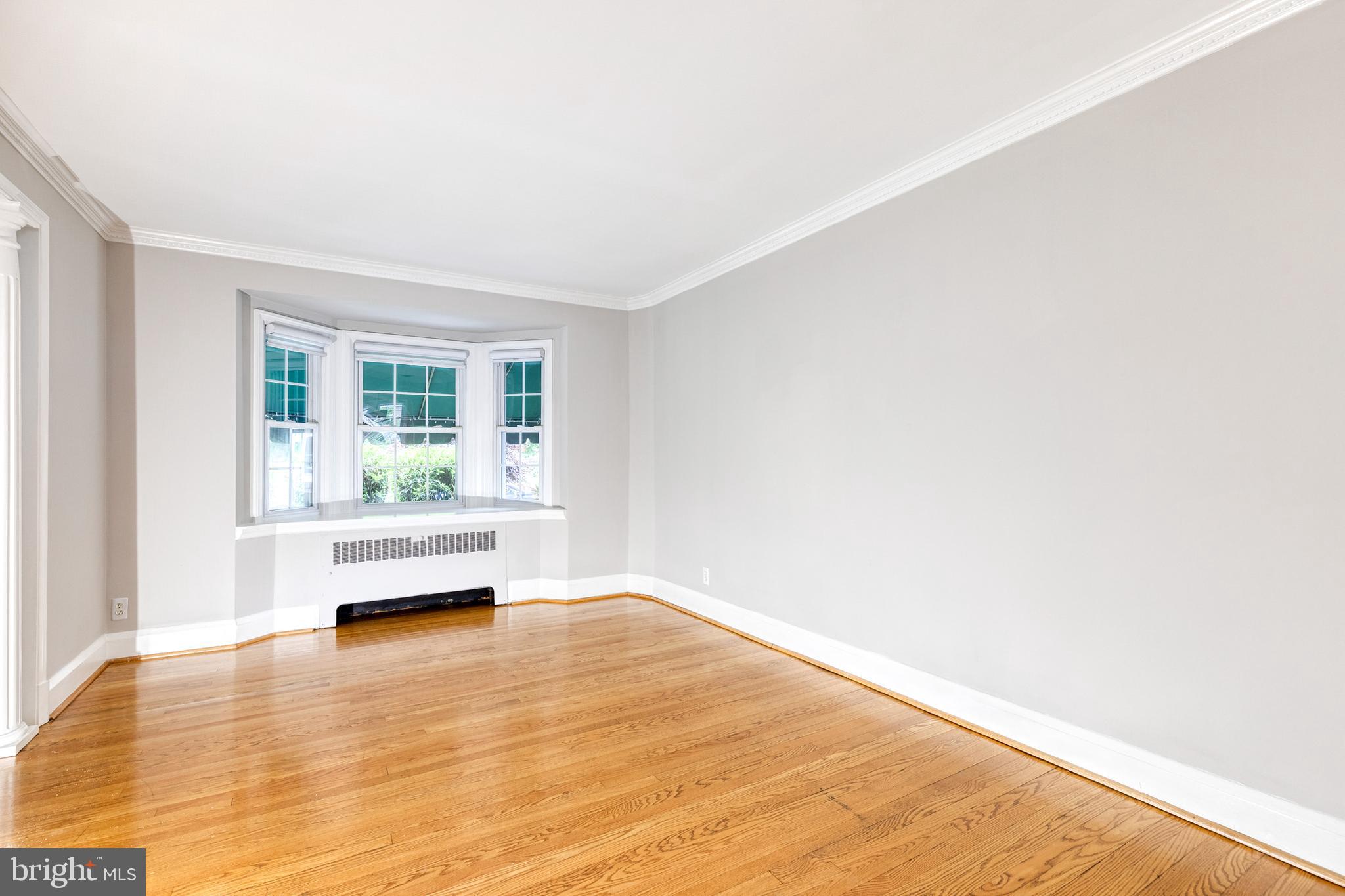 403 Regester Avenue Baltimore, MD 21212 - Photo 5 of 26