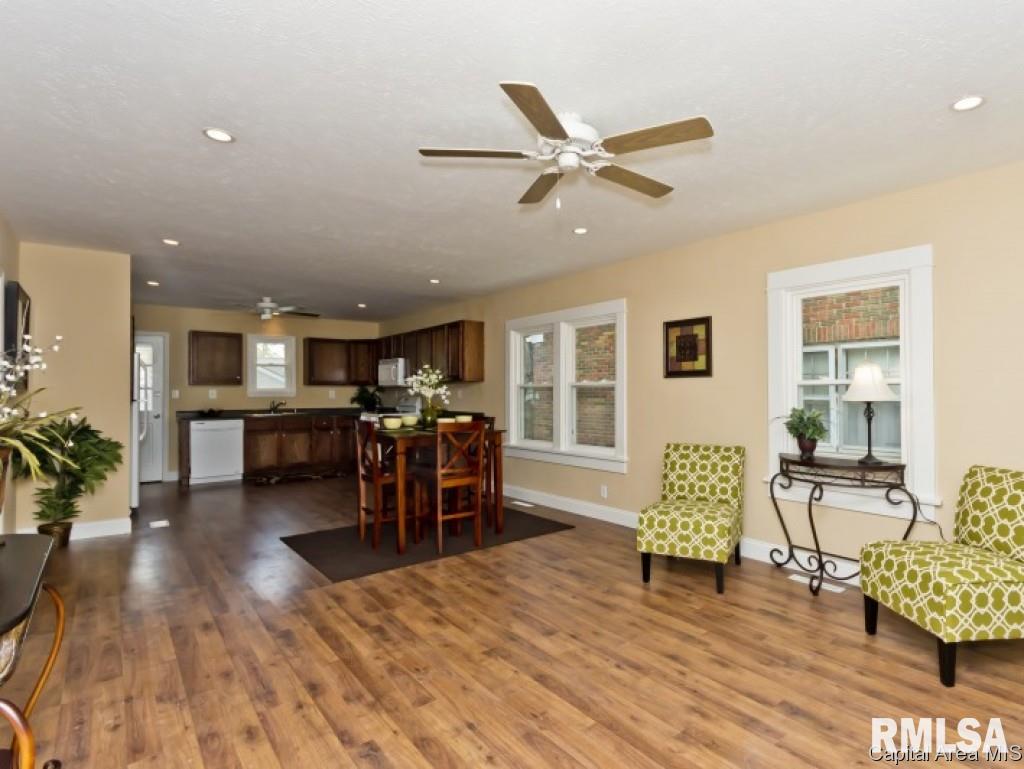 1637 West Monroe Street Springfield, IL 62704 - Photo 8 of 23 Gallery Image 8