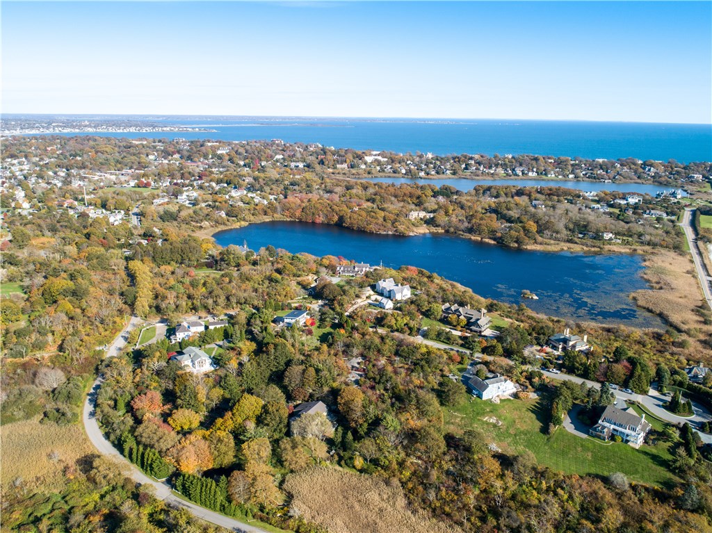 11 Ocean Heights Road Newport, RI 02840 - Photo 6 of 8