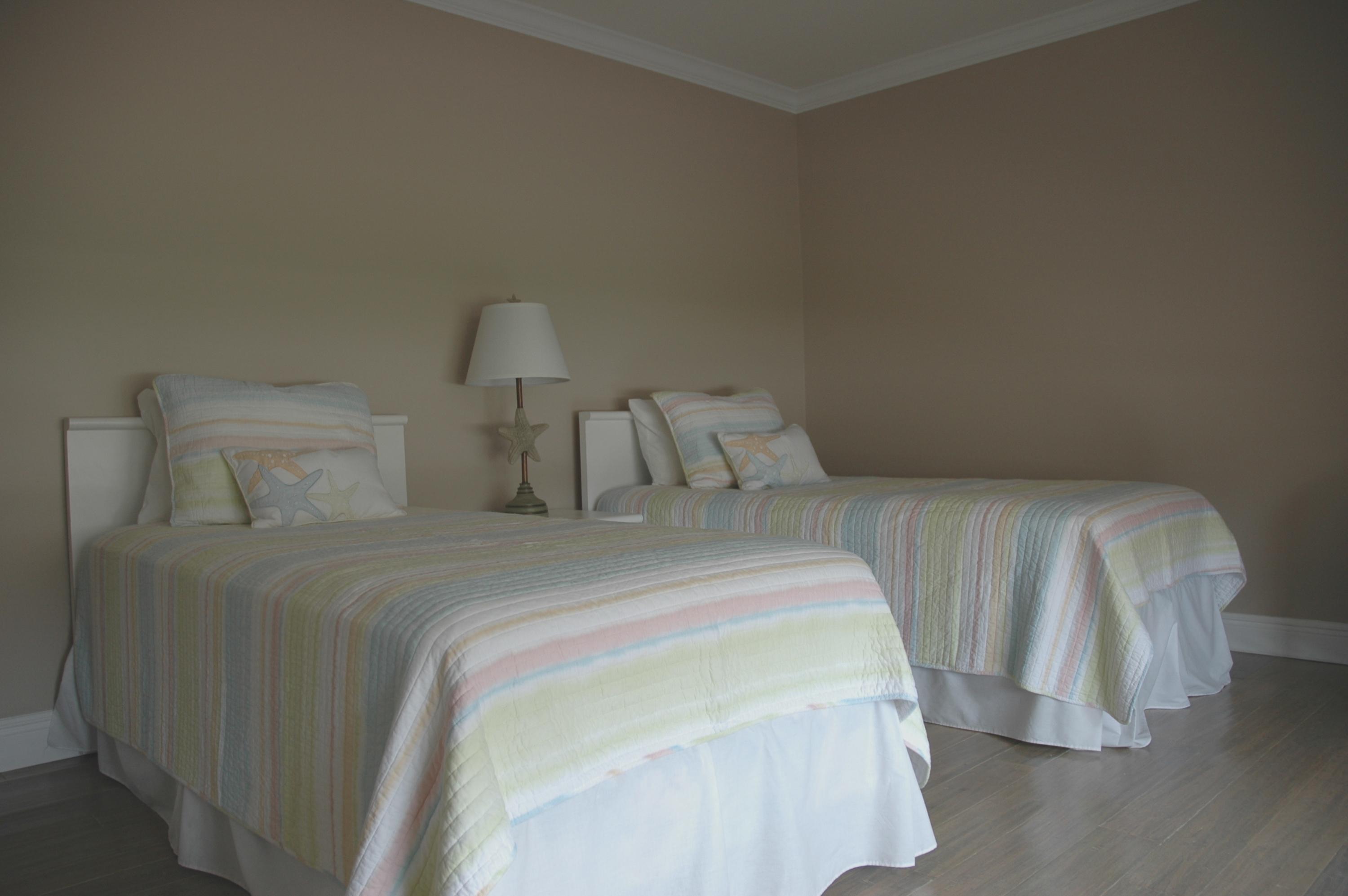 11139 Cloverleaf Circle Boca Raton, FL 33428 - Photo 8 of 16 guest bedroom
