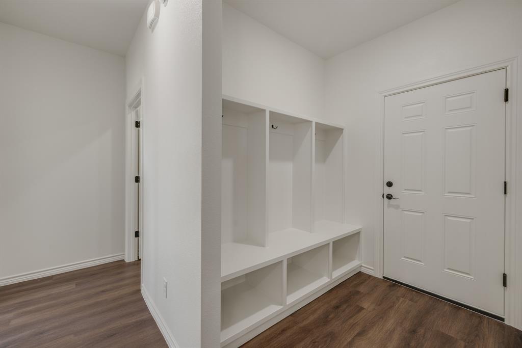 900 Ruger Drive Clyde, TX 79510 - Photo 6 of 11 a view of an empty room