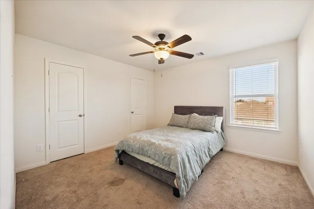 $265,000 | 6215 El Turquesa Drive, Houston, TX 77048