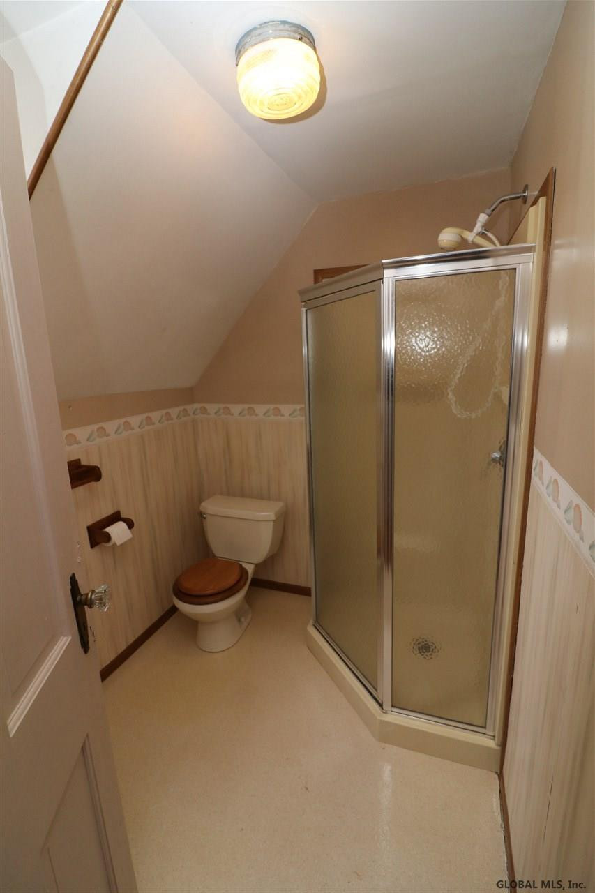 37 Mosher Road Bethlehem, NY 12077 - Photo 12 of 25 Photo 14