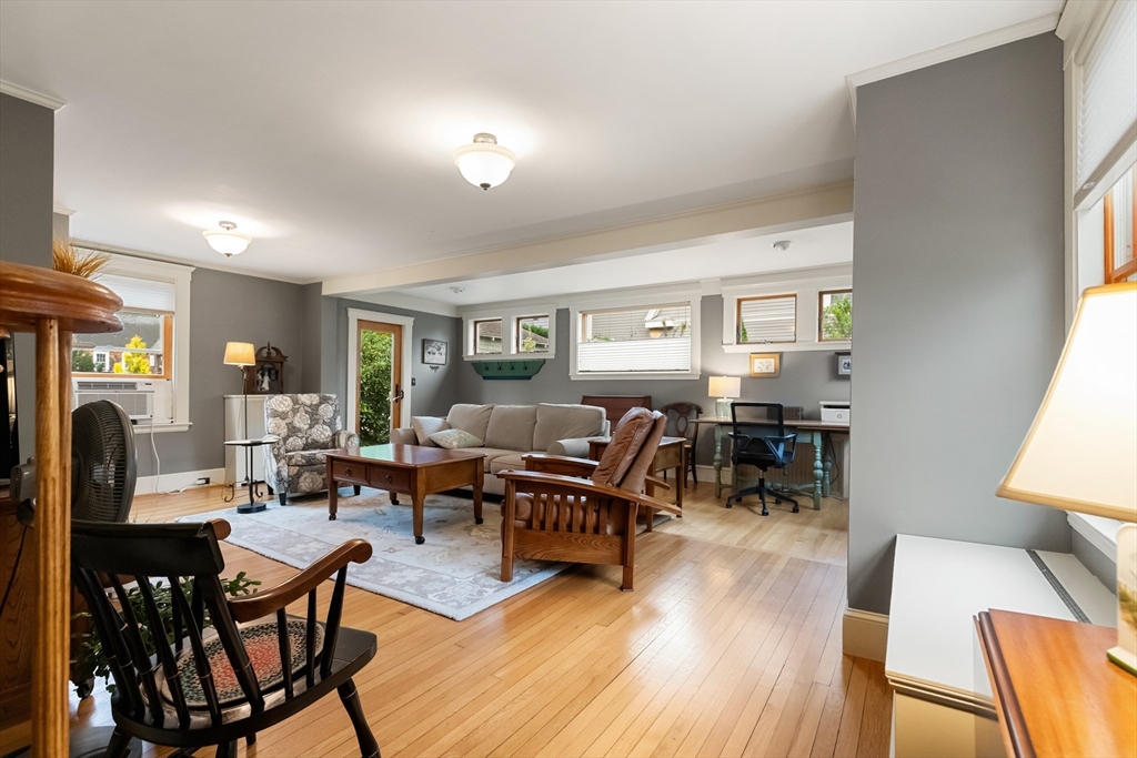 115 Aspen Road Swampscott, MA 01907 - Photo 5 of 36 Gallery Image 5