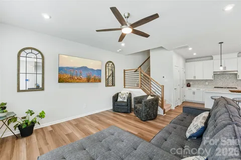 $449,900 | 5858 Strathmore Court, Charlotte, NC 28215