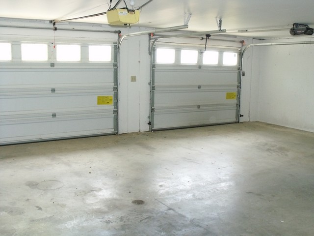 6843 Scruggs Road Moneta, VA 24121 - Photo 14 of 29 garage inside