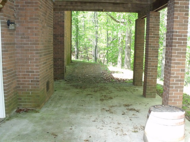 6843 Scruggs Road Moneta, VA 24121 - Photo 23 of 29 Lower patio