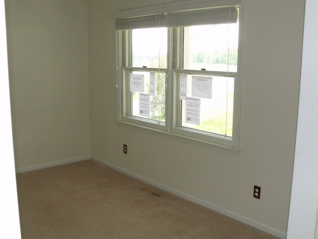 6843 Scruggs Road Moneta, VA 24121 - Photo 7 of 29 dining room