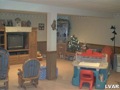 2932 Santee Road Bethlehem, PA 18020 - Photo 8 of 14 Gallery Image 8
