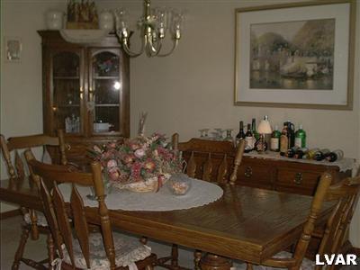 2932 Santee Road Bethlehem, PA 18020 - Photo 10 of 14 Gallery Image 10