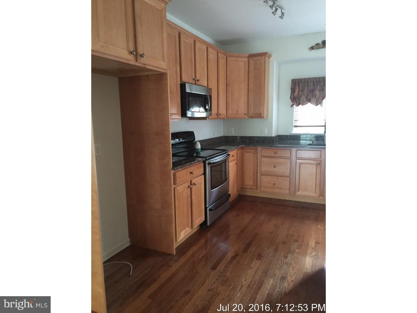 16 Wilson Way Delanco, NJ 08075 - Photo 4 of 18 Kitchen