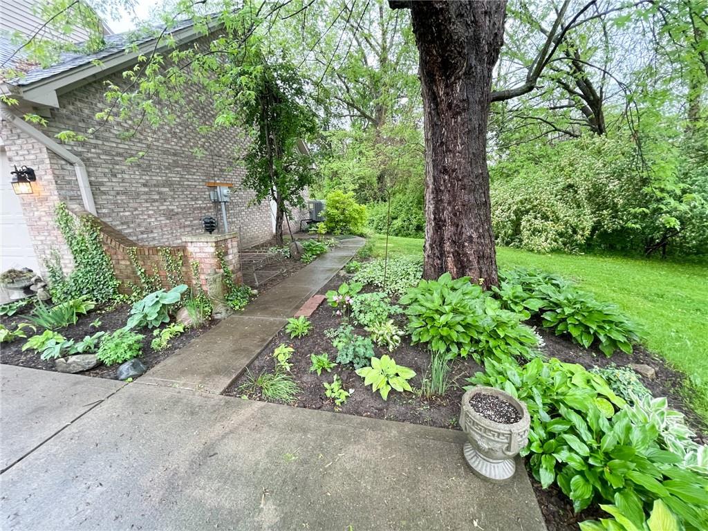 5739 Powell Road Indianapolis, IN 46221 - Photo 31 of 38