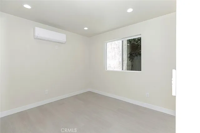 $2,600 | 5257 Fountain Avenue, Unit 1/2, Los Angeles, CA 90027
