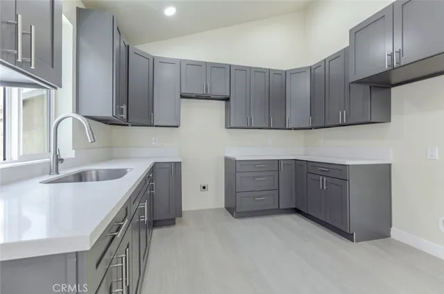 $2,600 | 5257 Fountain Avenue, Unit 1/2, Los Angeles, CA 90027