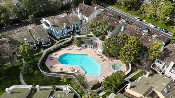 $1,488,888 | 6068 Ave De Castillo, Long Beach, CA 90803