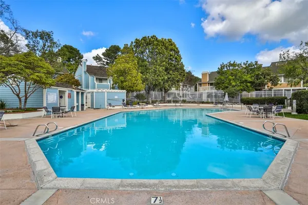 $1,488,888 | 6068 Ave De Castillo, Long Beach, CA 90803