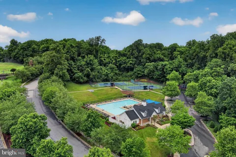 $1,350,000 | 9 Sewall Court, Edgewater, MD 21037