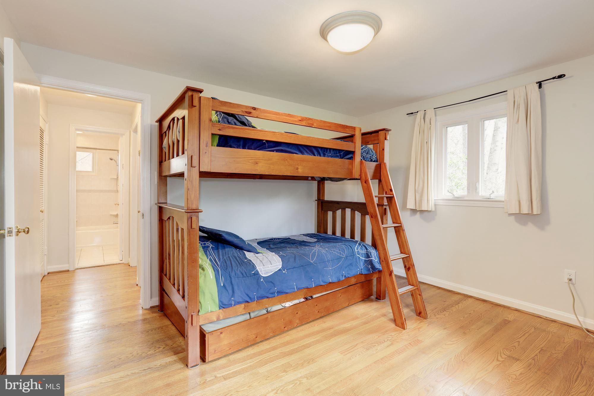 5308 Waneta Road Bethesda, MD 20816 - Photo 10 of 20 Bedroom 2