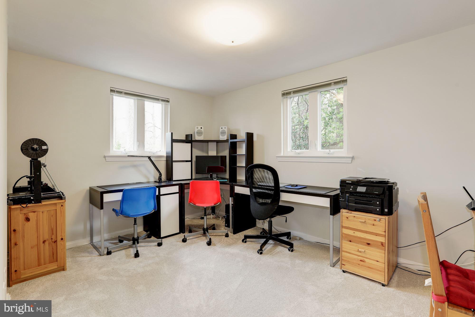 5308 Waneta Road Bethesda, MD 20816 - Photo 11 of 20 Office/ could be converted to 4th BR