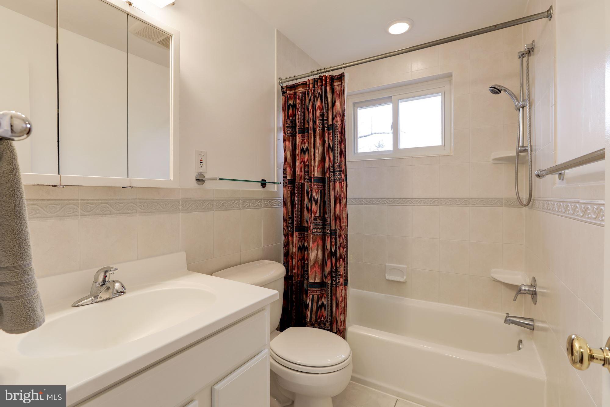 5308 Waneta Road Bethesda, MD 20816 - Photo 9 of 20 Renovated bathroom