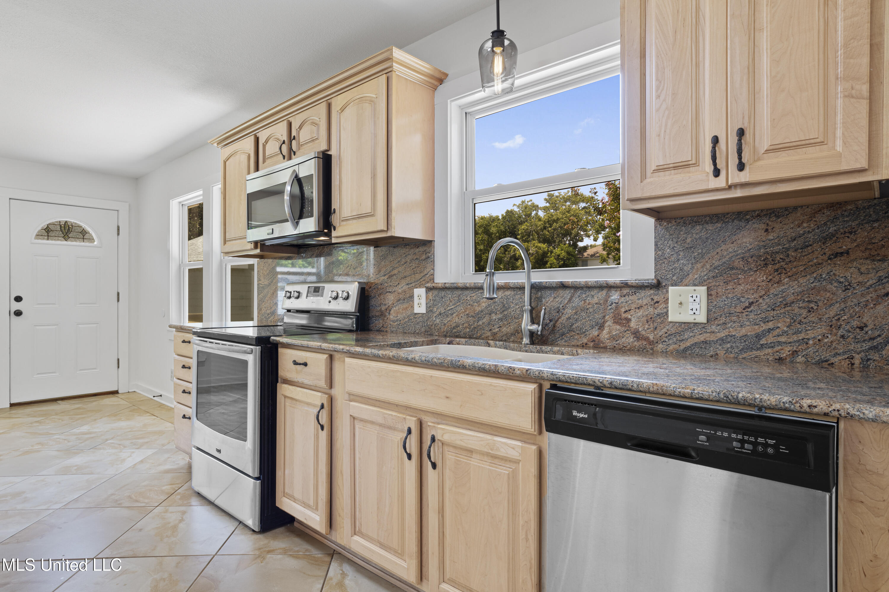 1632 2nd Street Gulfport, MS 39501 - Photo 23 of 94 023