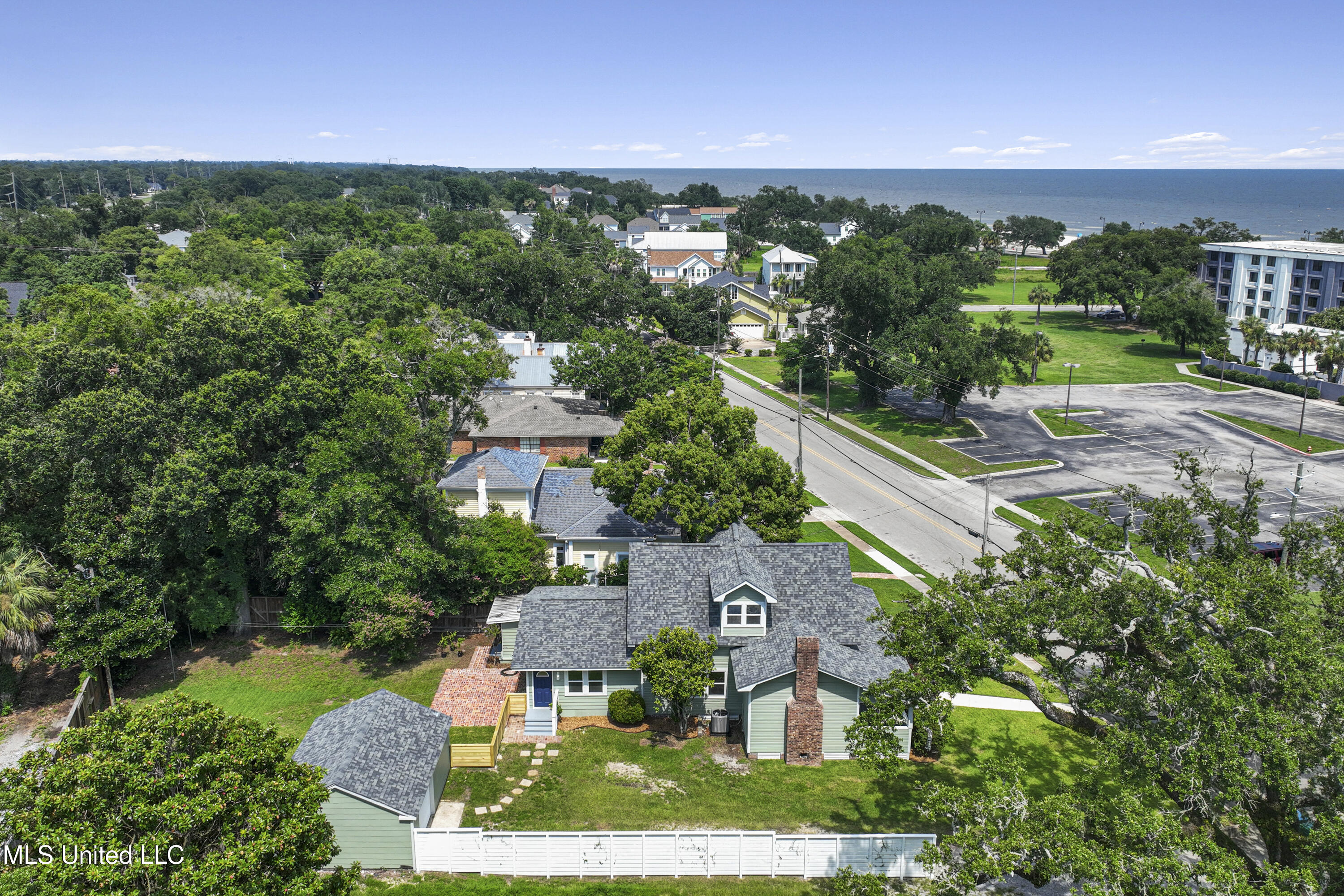 1632 2nd Street Gulfport, MS 39501 - Photo 53 of 94 055
