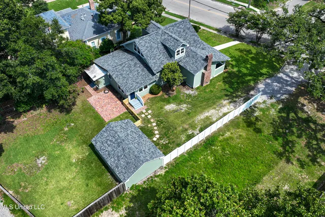 $420,000 | 1632 2nd Street, Gulfport, MS 39501