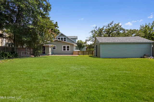 $420,000 | 1632 2nd Street, Gulfport, MS 39501