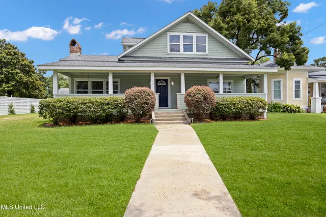 $420,000 | 1632 2nd Street, Gulfport, MS 39501