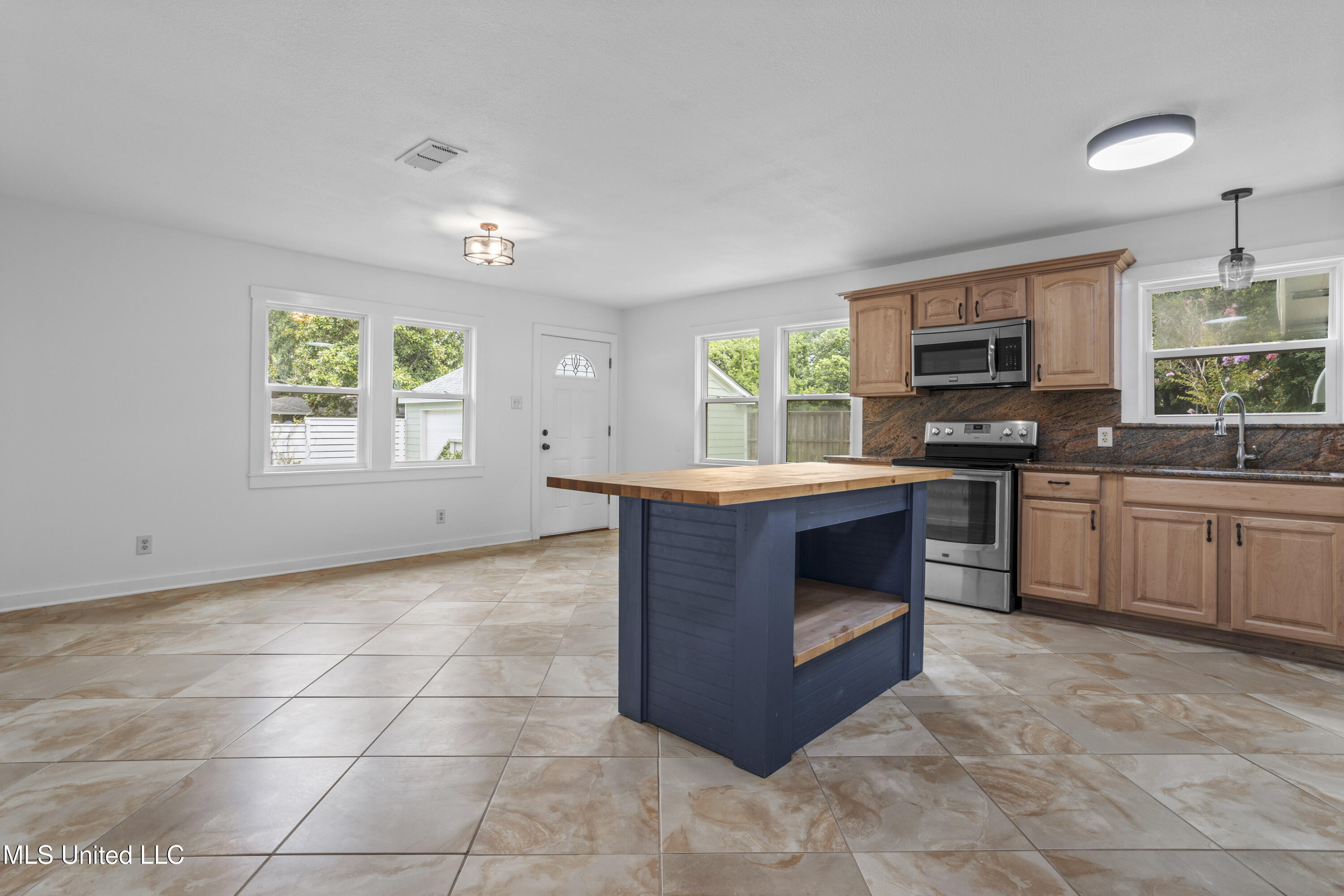 1632 2nd Street Gulfport, MS 39501 - Photo 72 of 94 017