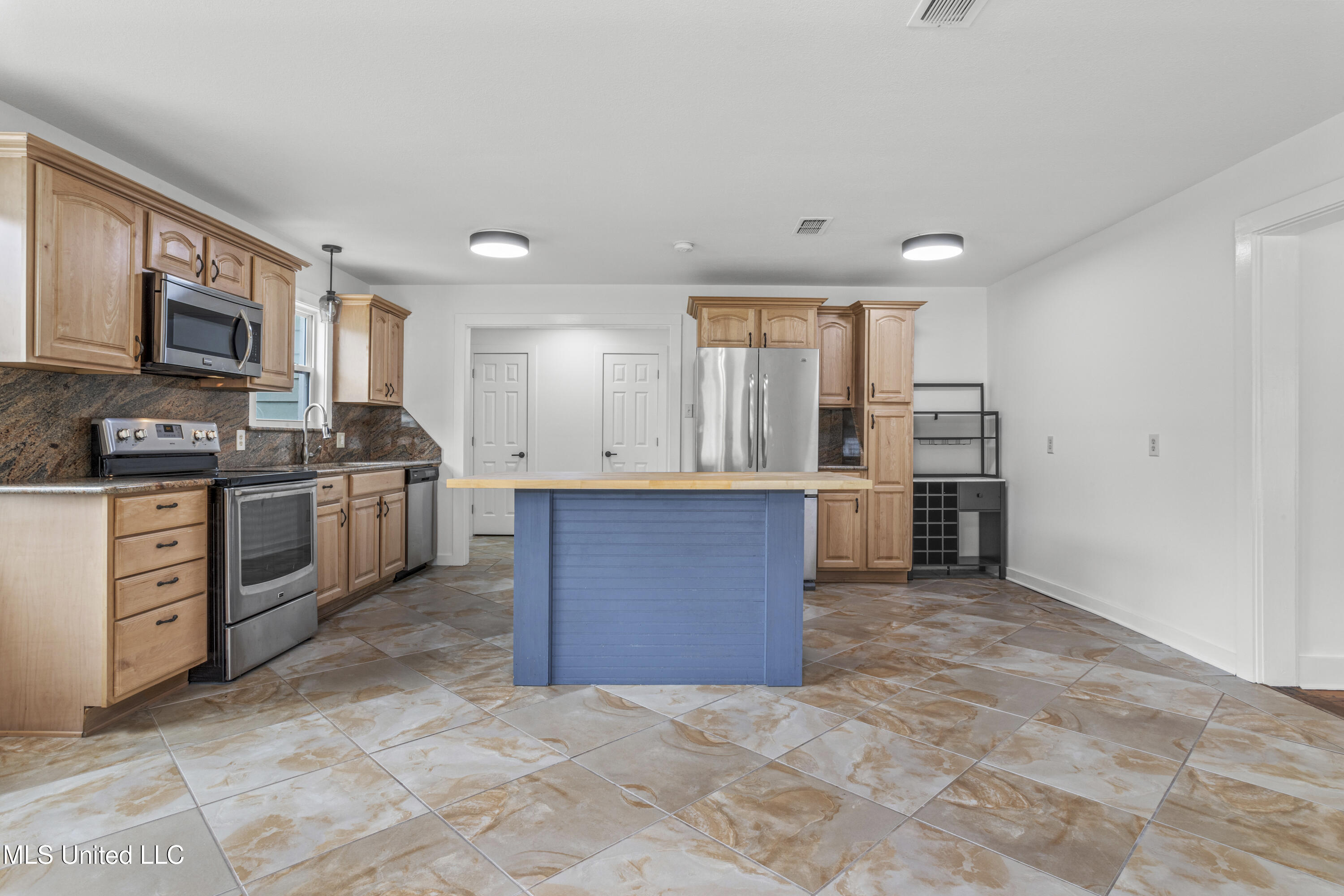 1632 2nd Street Gulfport, MS 39501 - Photo 77 of 94 015