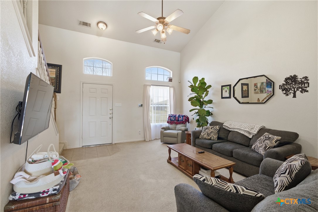 3310 Bull Run Drive Killeen, TX 76549 - Photo 5 of 27 a living room with furniture and a flat screen tv