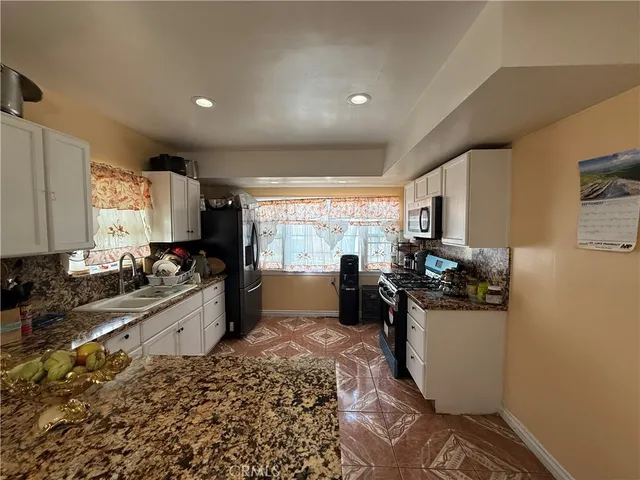 $830,000 | 12120 Muriel Drive, Lynwood, CA 90262