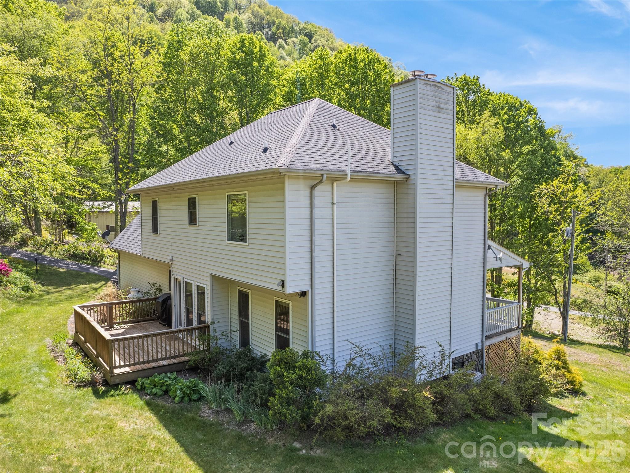 831 Red Bank Road Waynesville, NC 28786 - Photo 2 of 46