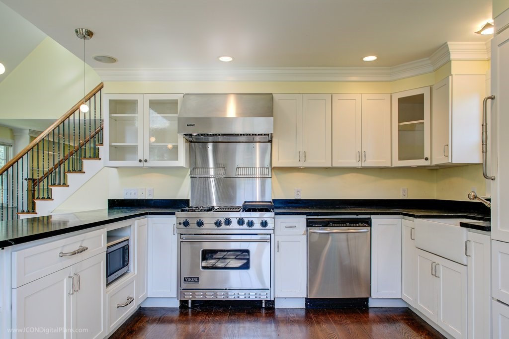 128 Maple Avenue Little Compton, RI 02837 - Photo 12 of 49