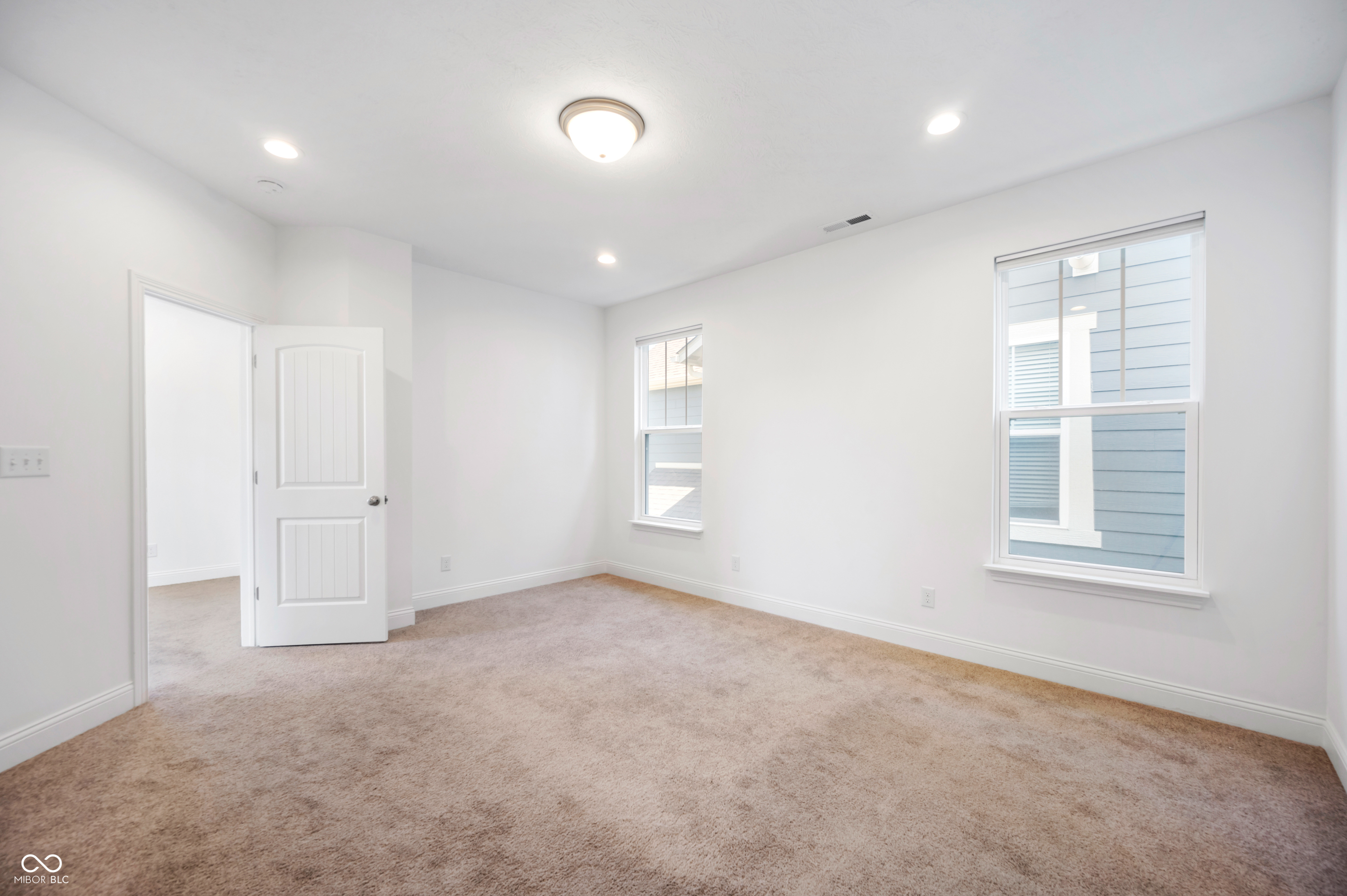 7003 Pickett Place Carmel, IN 46033 - Photo 13 of 25