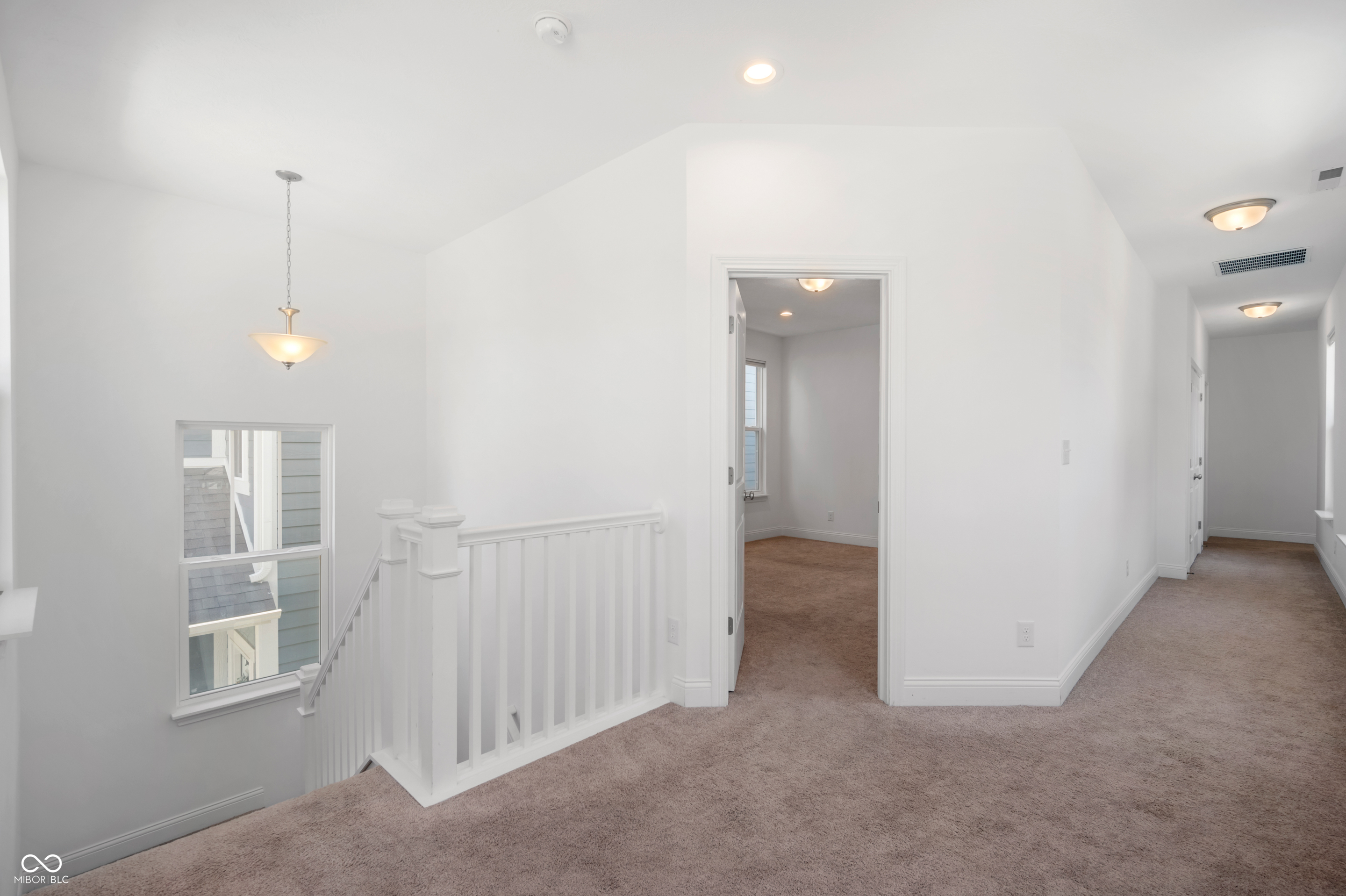 7003 Pickett Place Carmel, IN 46033 - Photo 19 of 25