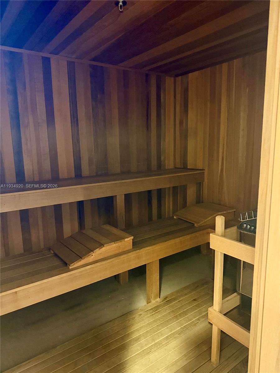 8395 Southwest 73rd Avenue, Unit 417 Miami, FL 33143 - Photo 22 of 40 Sauna in the gym