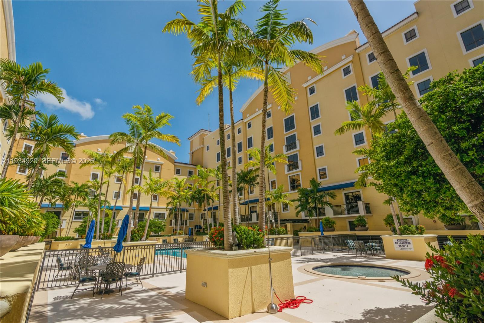 8395 Southwest 73rd Avenue, Unit 417 Miami, FL 33143 - Photo 9 of 40